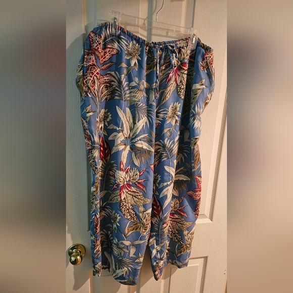 Silk Wide Leg Plus Size crop pants - Picture 1 of 4